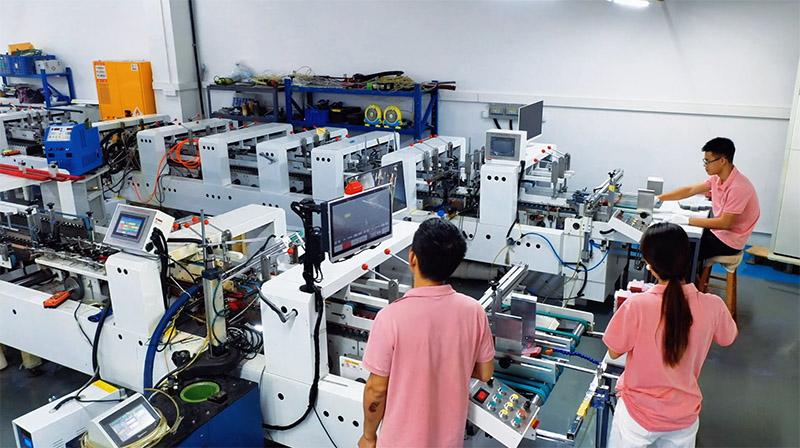 Automatic Gluing Machine